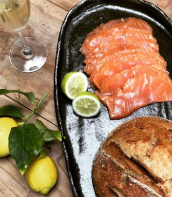 Tr3s Salmones y Pulpería Casaluz: un mismo origen para disfutar