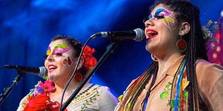 III Feria: ¡FLOR DE JUANAS LLEGA CON TODA SU MÚSICA CHILENA!