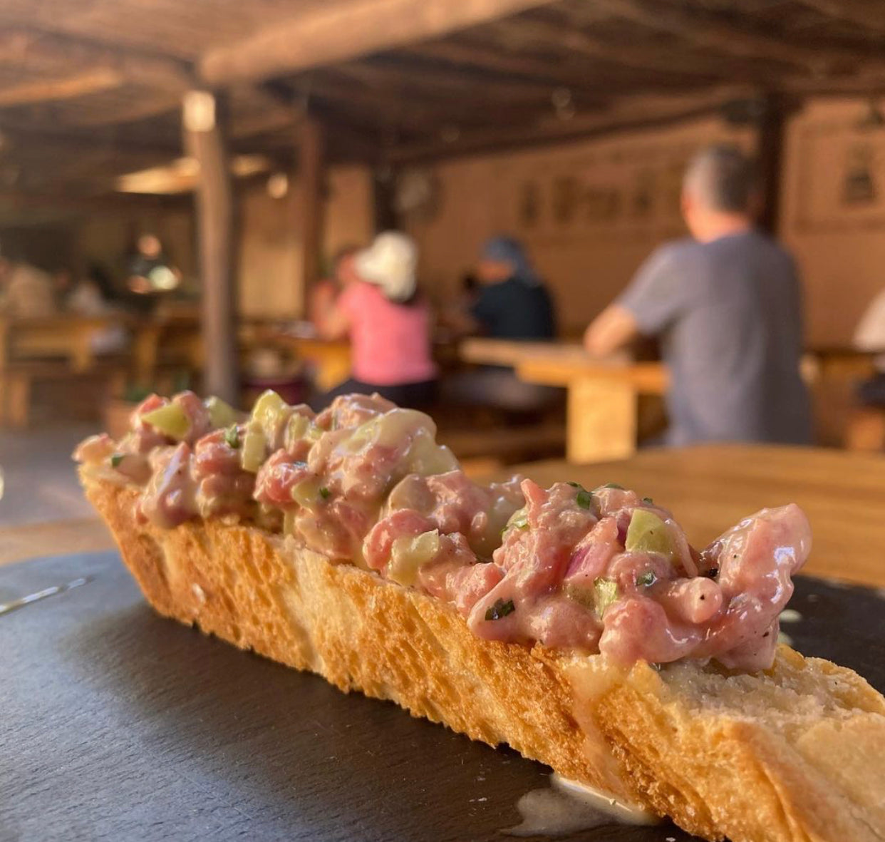 Adobe Restaurante: un oasis gastronómico en San Pedro